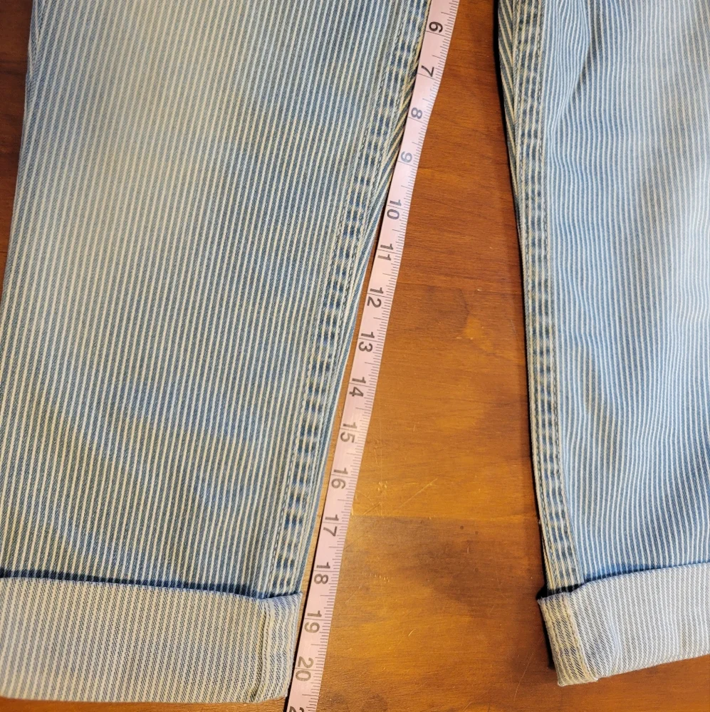 True Religion Denim Pant Capri Pinstripe Railroad 30 NWT New Designer - Picture 9 of 10